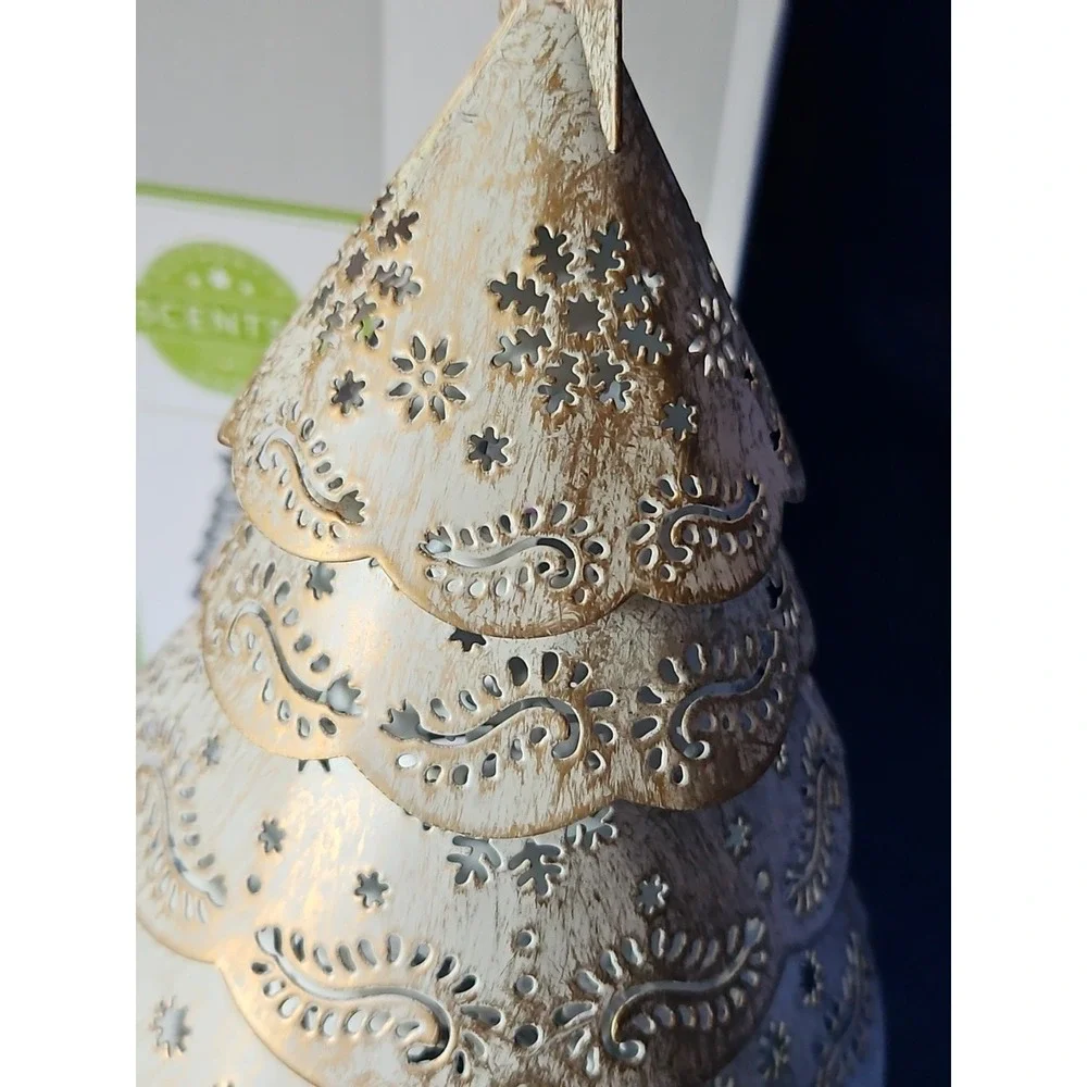 Scentsy Warmer TRIM the TREE Christmas Fragrance Wax Melter 13
